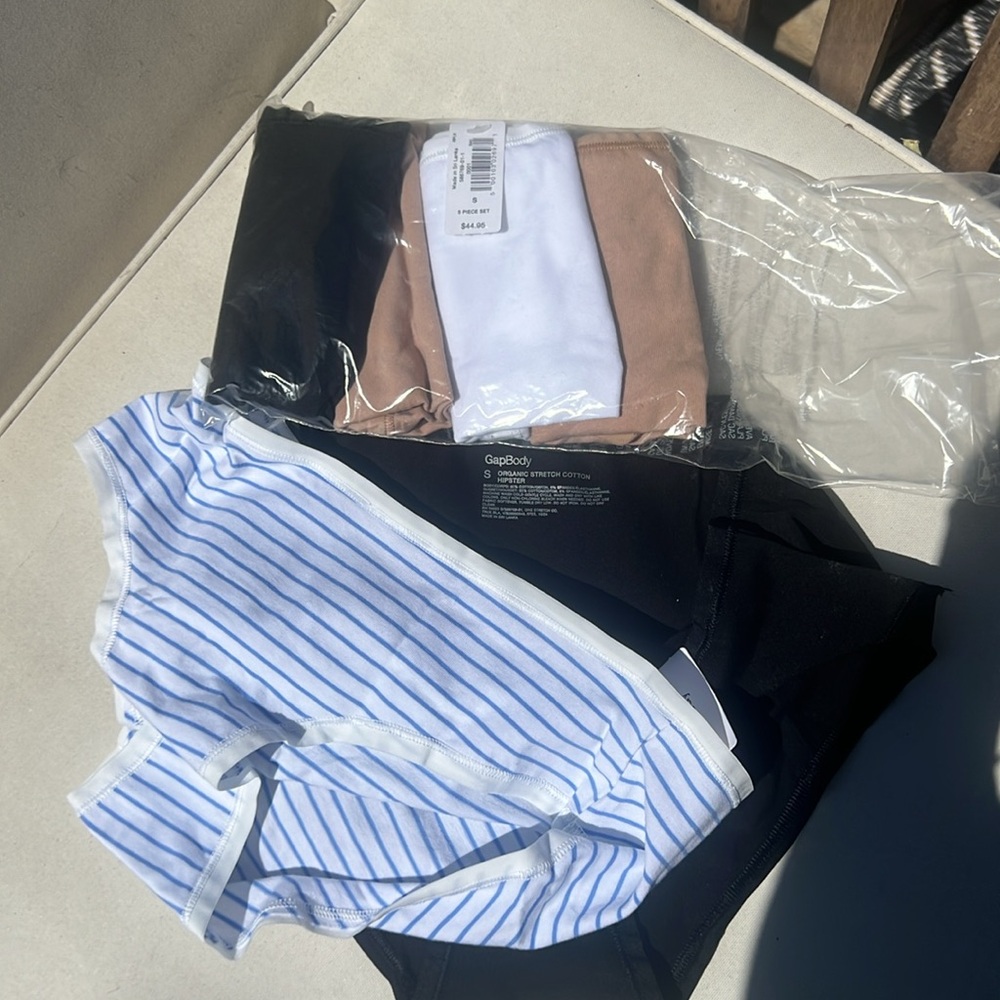 GapBody organic stretch, cotton hipster set of six